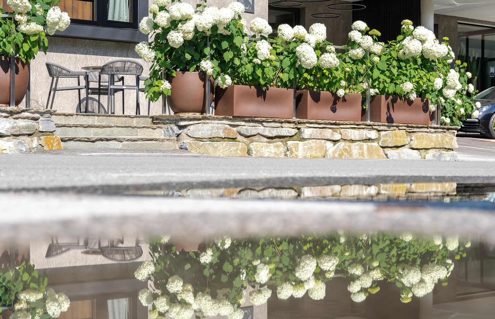 Gartengestaltung und Poolbau vom Blumenland Gollner in Dorfgastein