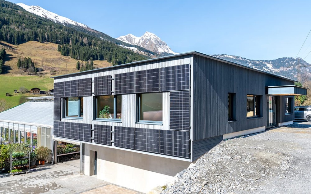 B&uuml;ro und Betriebsgel&auml;nde mit Gartencenter vom Poolbau und Blumenland Gollner in Dorfgastein